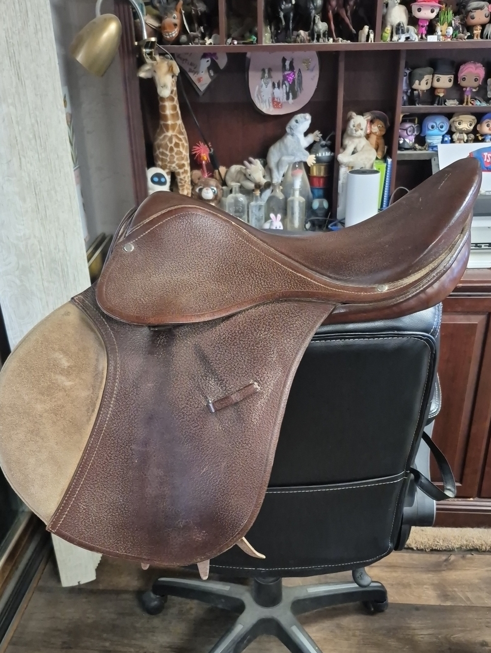 English Saddle